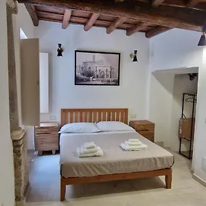 Casina Giubbonari Apartamento
